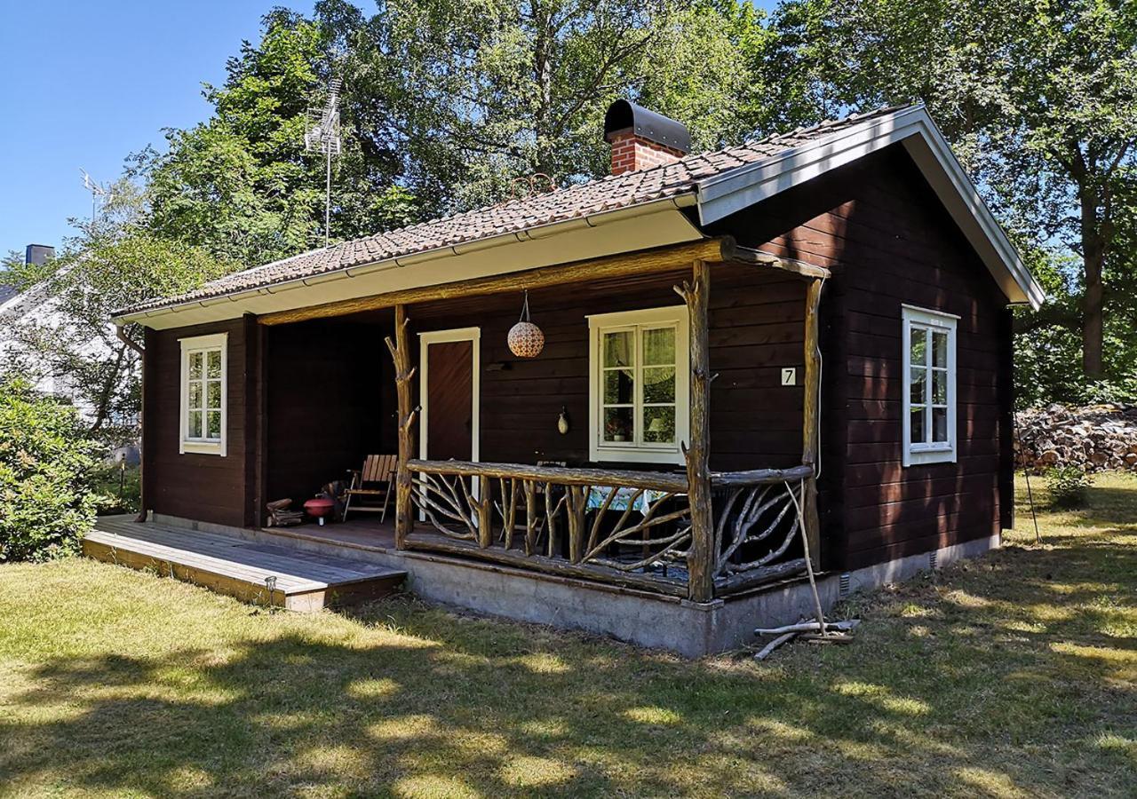 Mysig Stuga Med Oeppen Spis Och Uteplats Fröseke Dış mekan fotoğraf