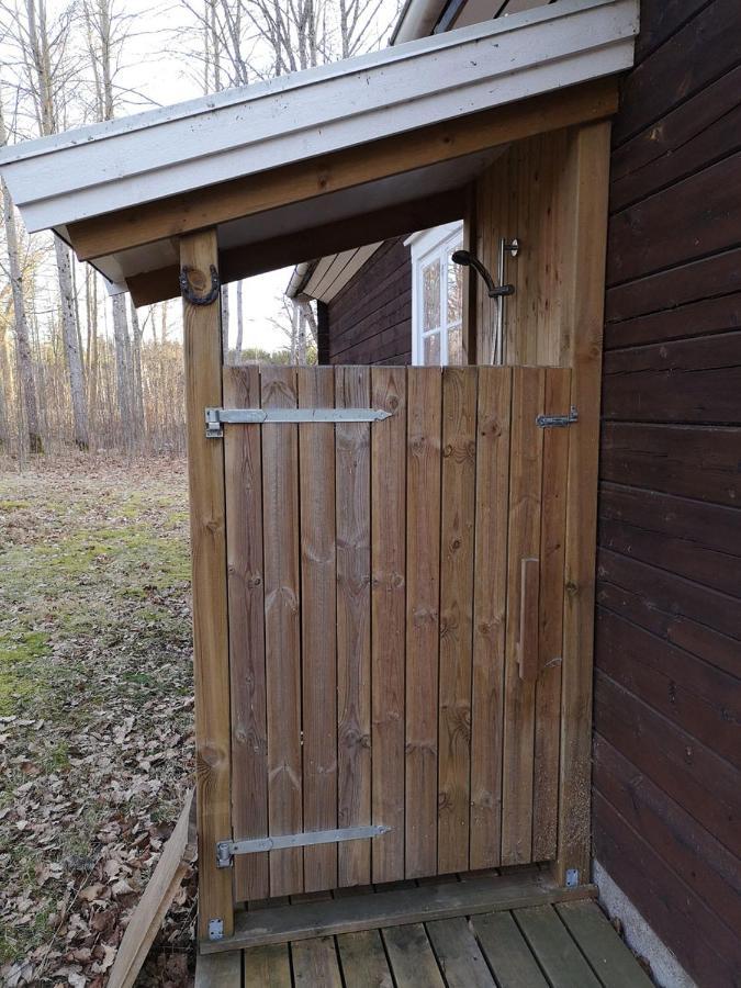 Mysig Stuga Med Oeppen Spis Och Uteplats Fröseke Dış mekan fotoğraf